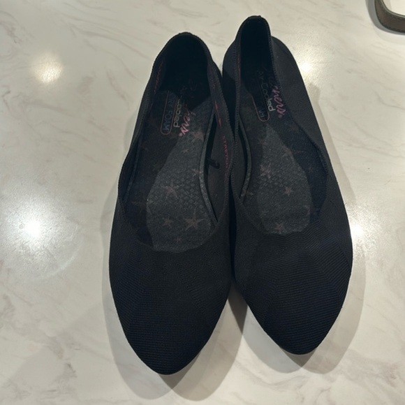 Skechers Shoes - Black Skechers Air Cooler Memory Foam Flats
